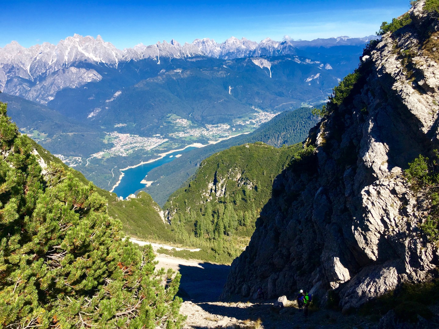 Lago del centro Cadore dal Picco di Roda
